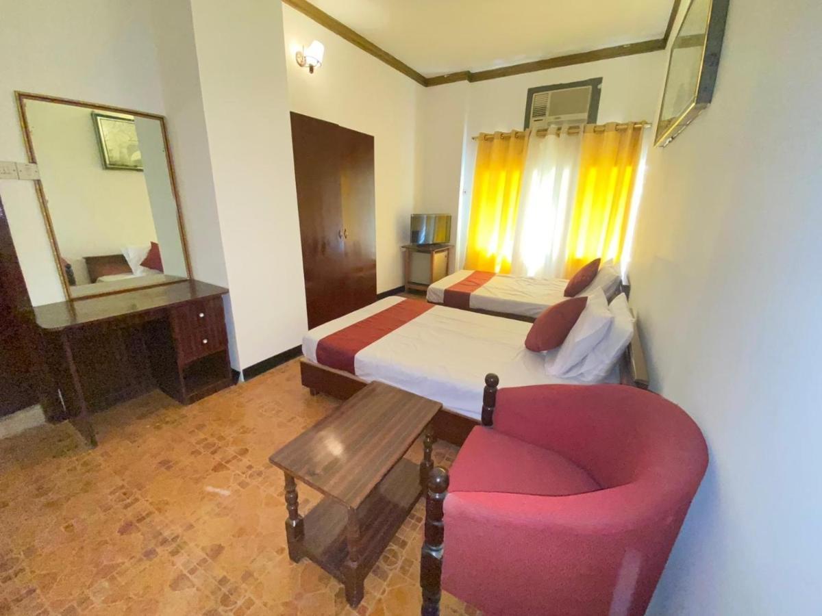 Bab Al Bahrain Hotel Manama Exterior photo